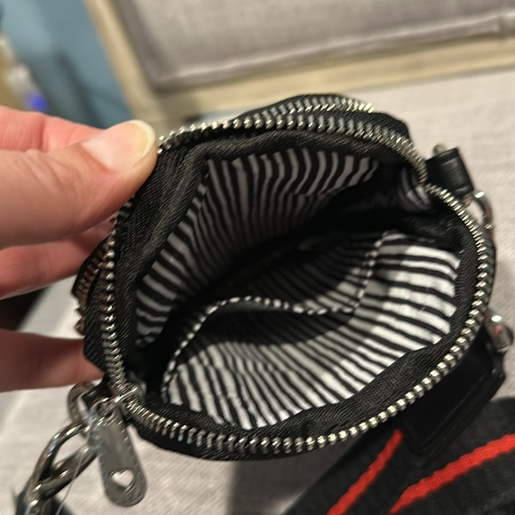 NEW —BRIGHTON- “hearts a Flutter” Utility Bag- 
crossbody bag - Picture 8 of 10